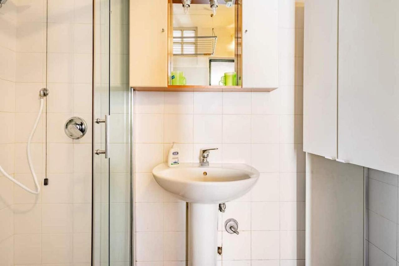 Lovely Apartment Navigli Милан Экстерьер фото